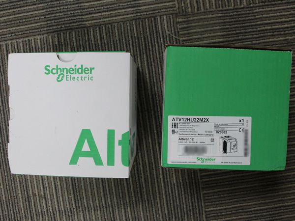 熱銷施耐德/Schneider ATV12HU22M2X變速驅(qū)動，ATV12系列